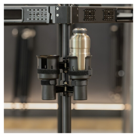 SmallRig 6255 - podwójny uchwyt na kubek do wózka do produkcji video lub rur do 50mm (cup holder) - przykład użycia